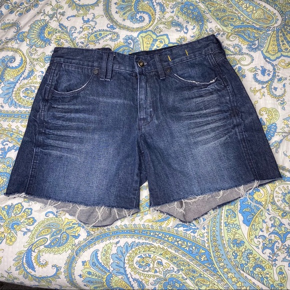 Madewell High-Rise Mid-Length Cut Off Shorts - Picture 2 of 12